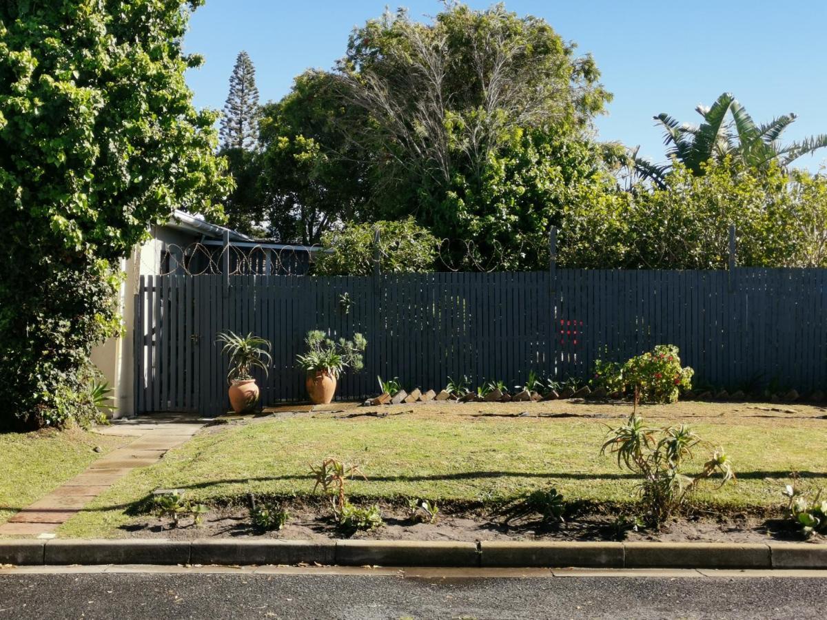 Retreat To Edmonton Close Cape Town